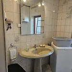 Petit Paradis Croneuva