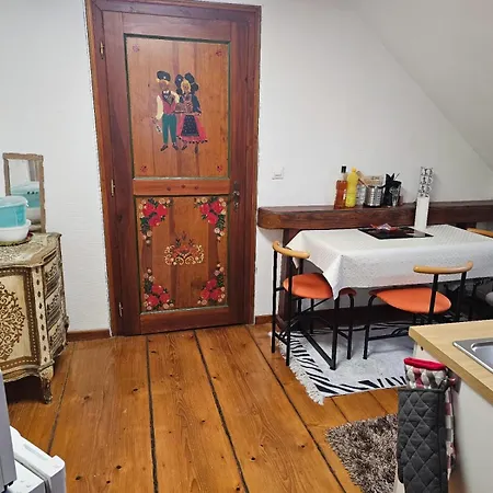 Petit Paradis Croneuva * Estrasburgo